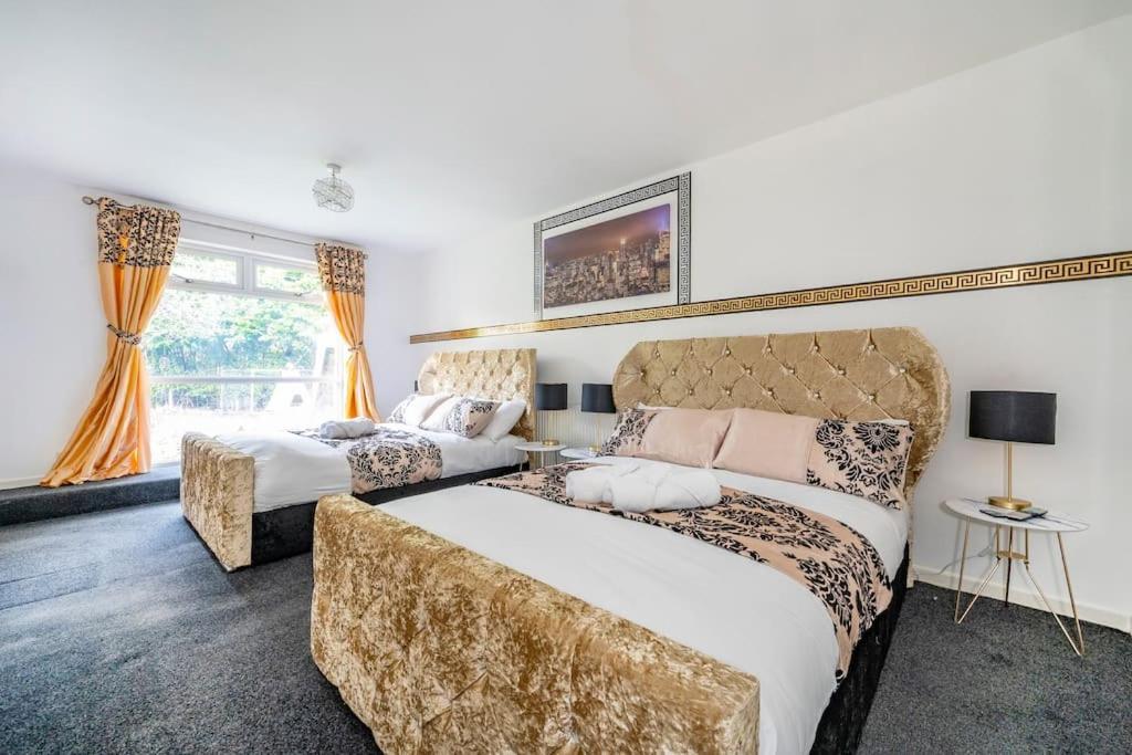 *C.Sani* Setup For Your Most Relaxed & Amazing Stay + Free Parking + Free Fast Wifi * Leeds  Ngoại thất bức ảnh