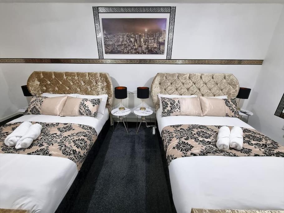 *C.Sani* Setup For Your Most Relaxed & Amazing Stay + Free Parking + Free Fast Wifi * Leeds  Ngoại thất bức ảnh